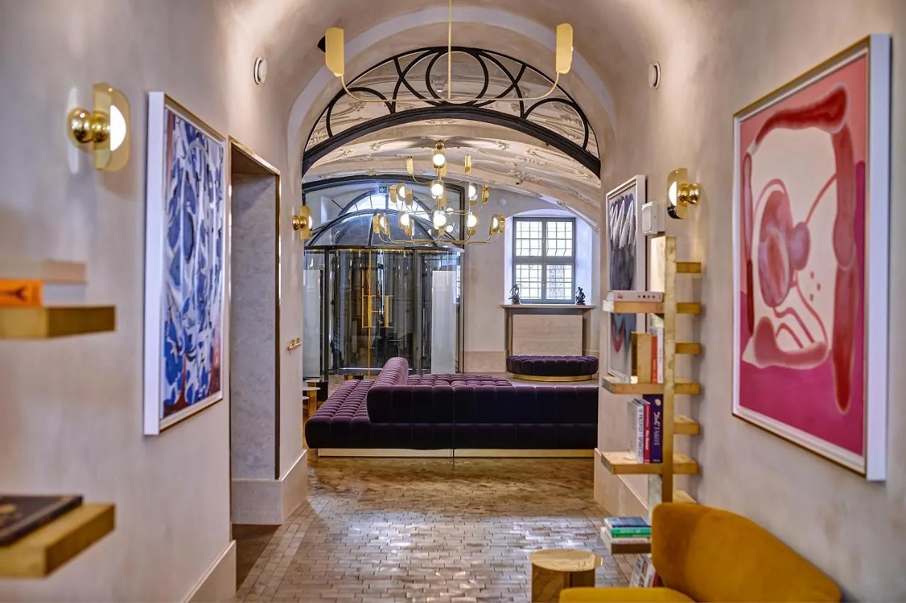 Hotel H15 Luxury Palace - Destigo Hotels Krakow 5*,