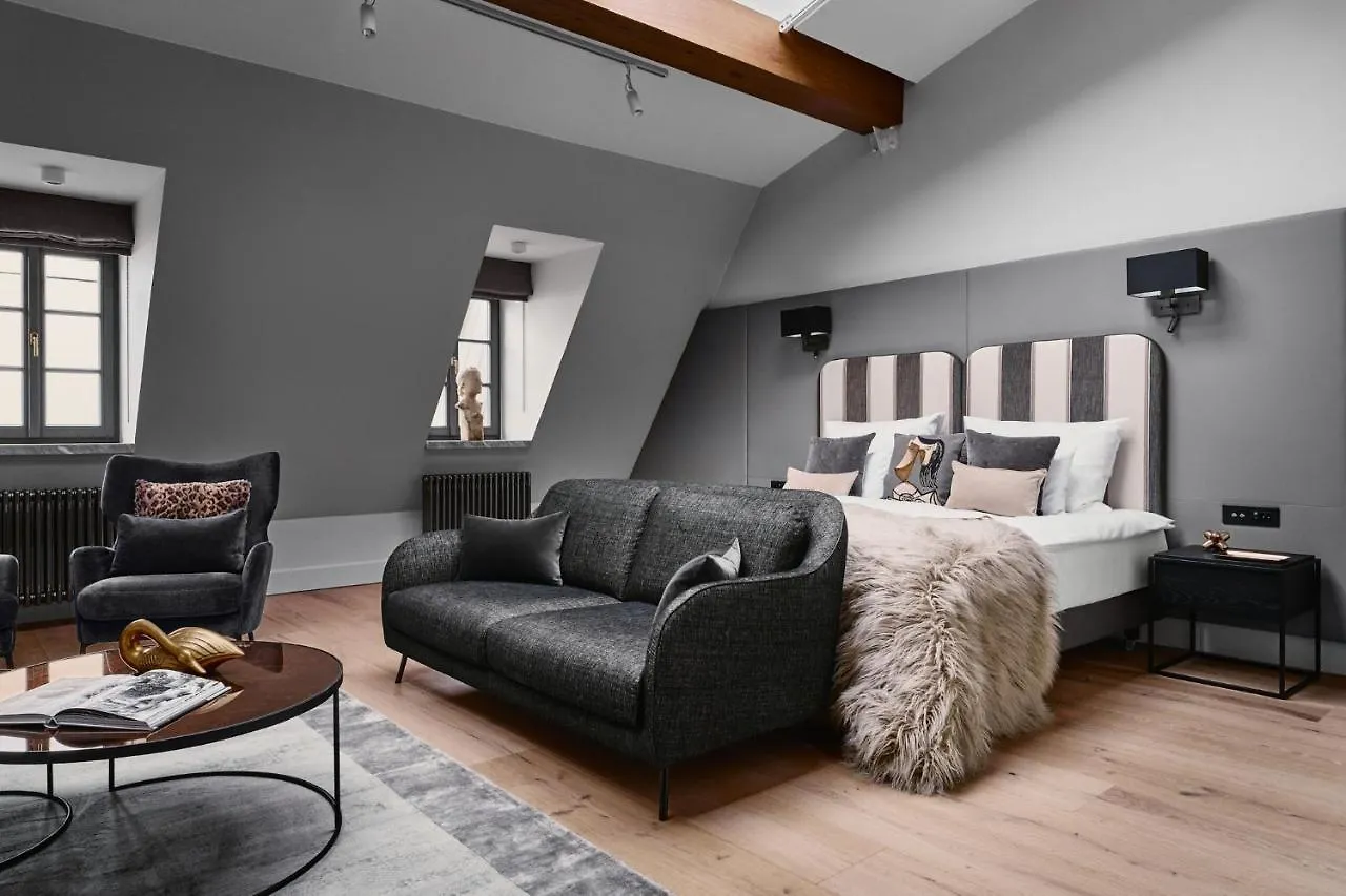 Hotel H15 Luxury Palace - Destigo Hotels Krakow Poland